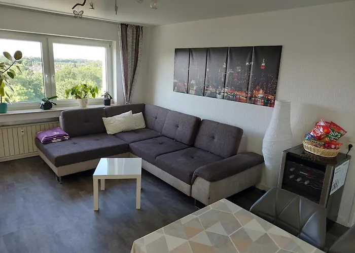 Luxury In Duisburg-rahm - Business & Leisure - 'netflix-minibar'